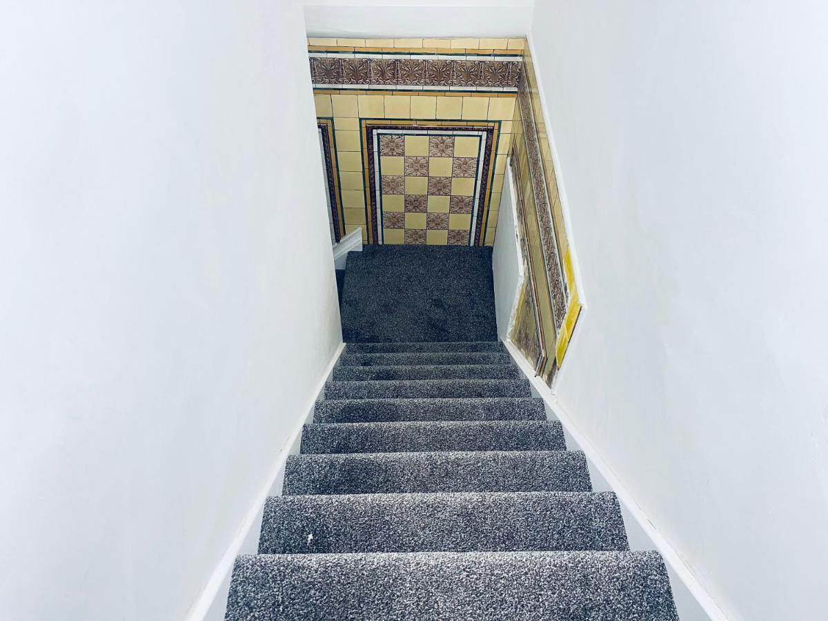 1 Bed Apartment Birmingham Exteriör bild