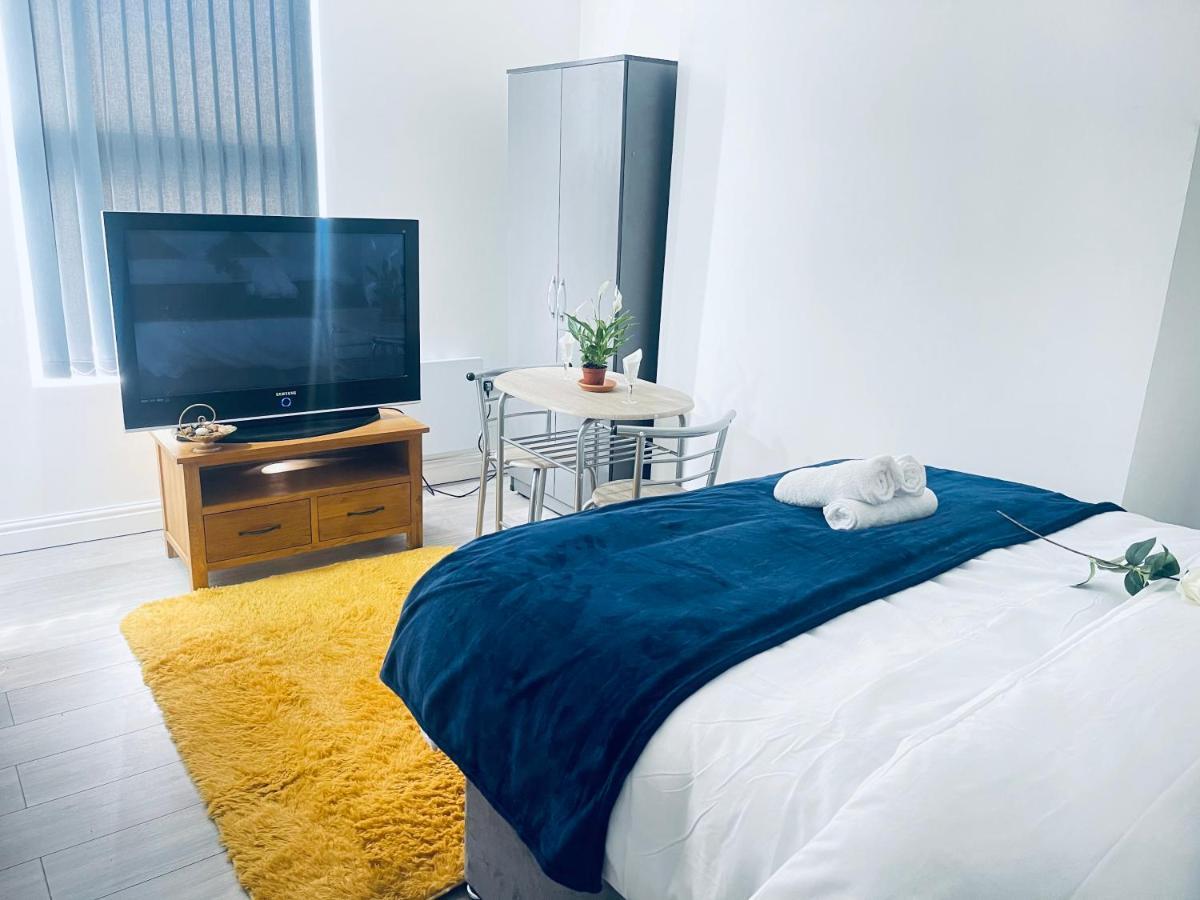 1 Bed Apartment Birmingham Exteriör bild